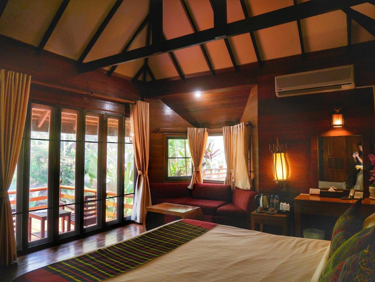 Sukantara Cascade Resort And Spa Mae Rim Exterior photo