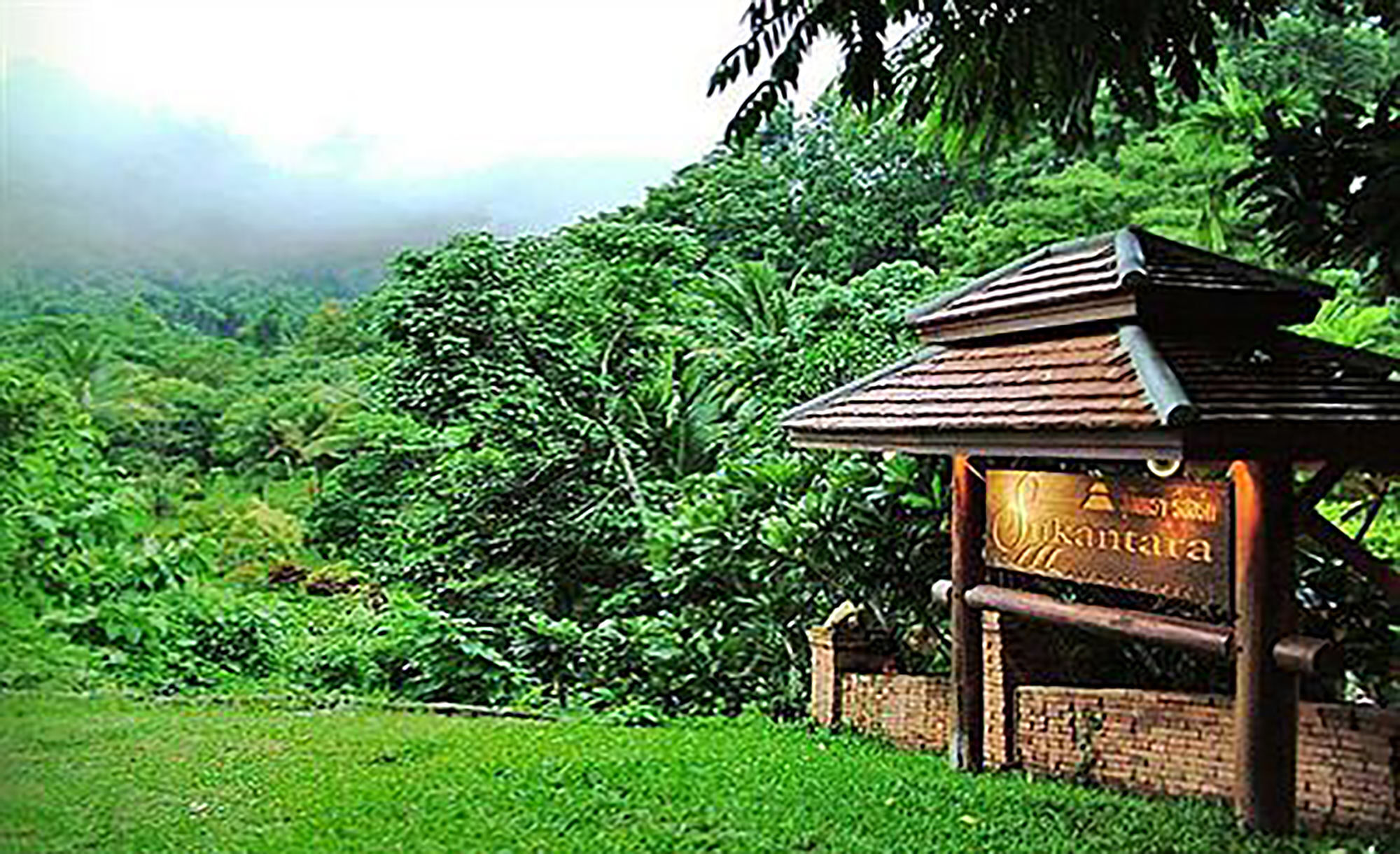 Sukantara Cascade Resort And Spa Mae Rim Exterior photo